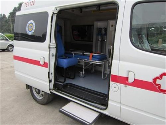 平泉救护车出租服务案例7