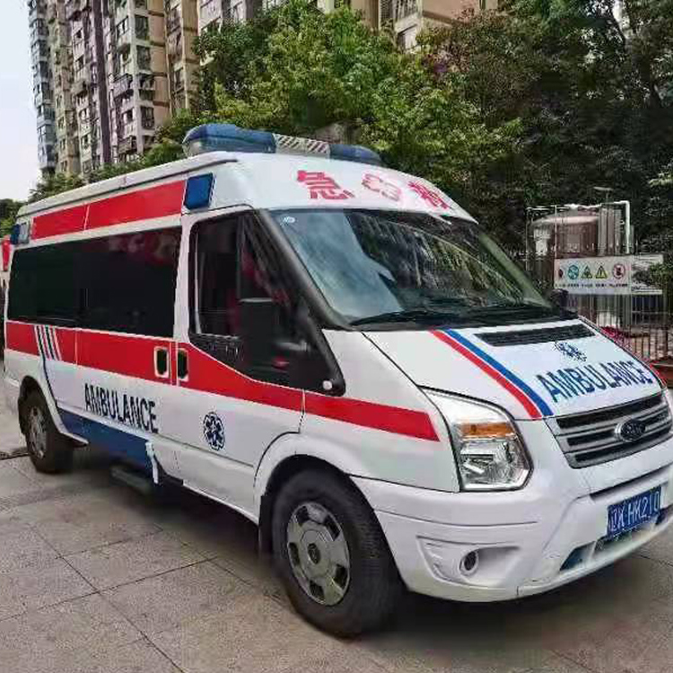 平泉长途救护车护送病人返乡